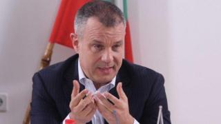Емил Кошлуков става и водещ в БНТ