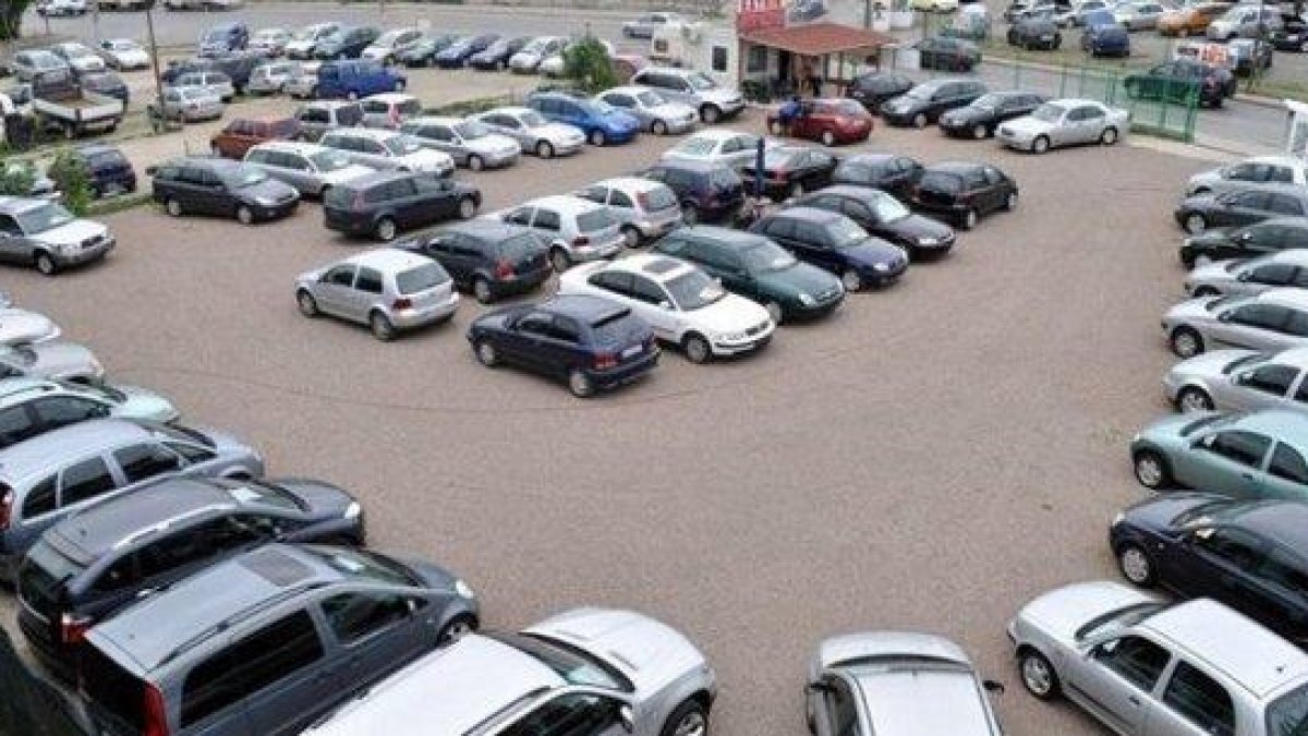 През 2017 година българите са купили 200 000 коли на повече от 10 години
