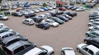 През 2017 година българите са купили 200 000 коли на повече от 10 години