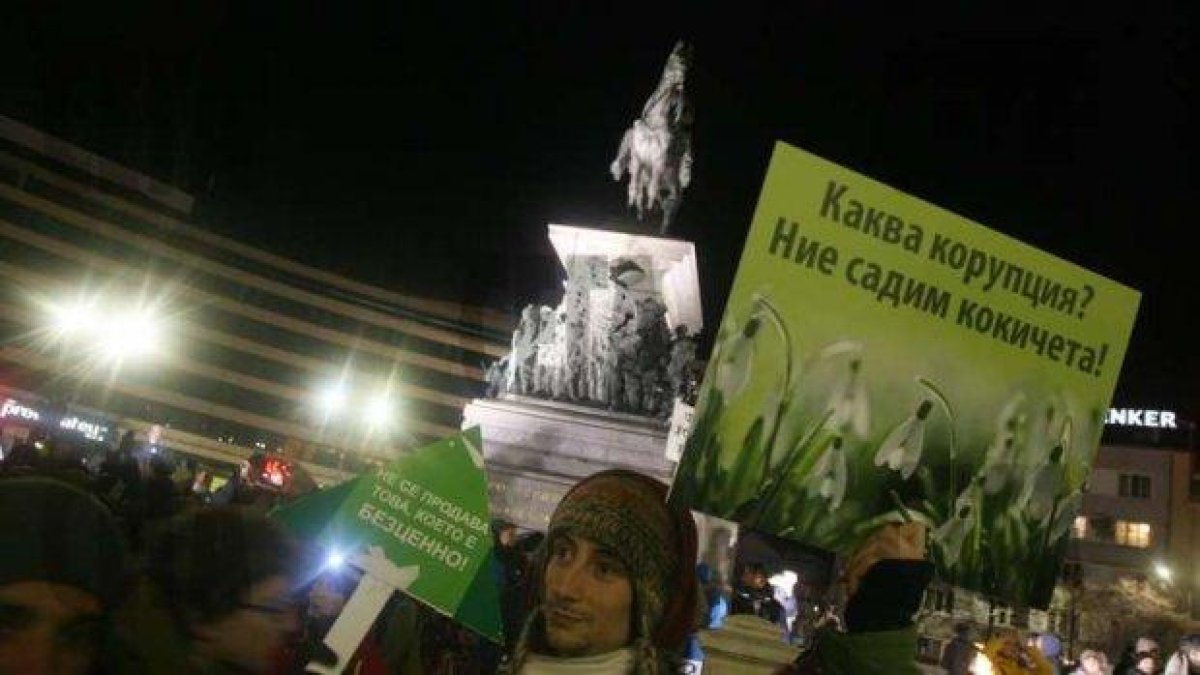 Кабинетът опитва да се поправи за Банско