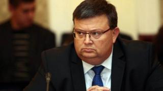 Цацаров разпореди проверка на лицата, придобили имоти на стойност над 500 000 лв