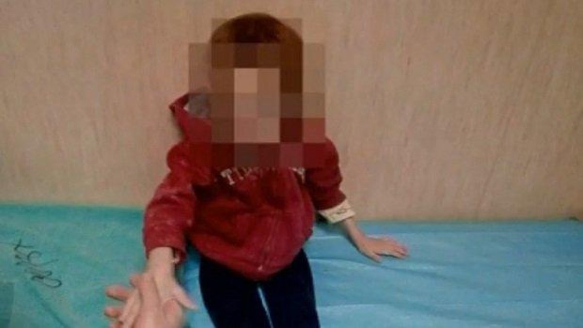 Освободиха майката на недохранените близнаци, приети в болница