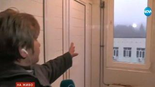 Момчето, паднало от третия етаж на дом за деца, е в критично състояние