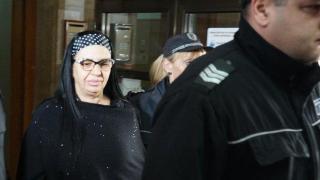Анита Мейзер лансира нова версия за смъртта на съпруга си (видео)