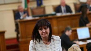 Цвета Караянчева се обяви в защита на Теменужка Петкова