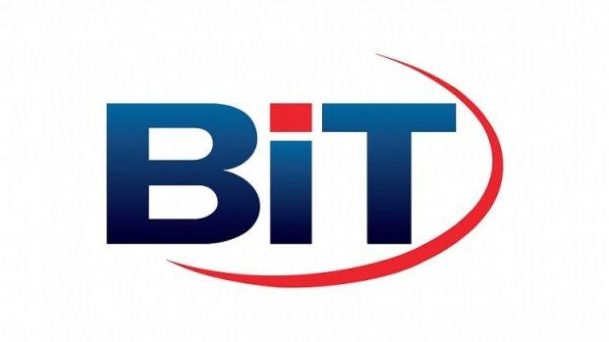 Журналистите от BiT протестират, новият шеф не им платил заплатите