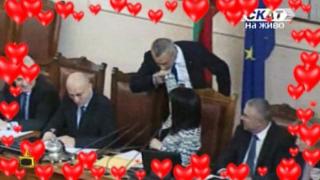 Топли чувства между Цвета Караянчева и Валери Симеонов