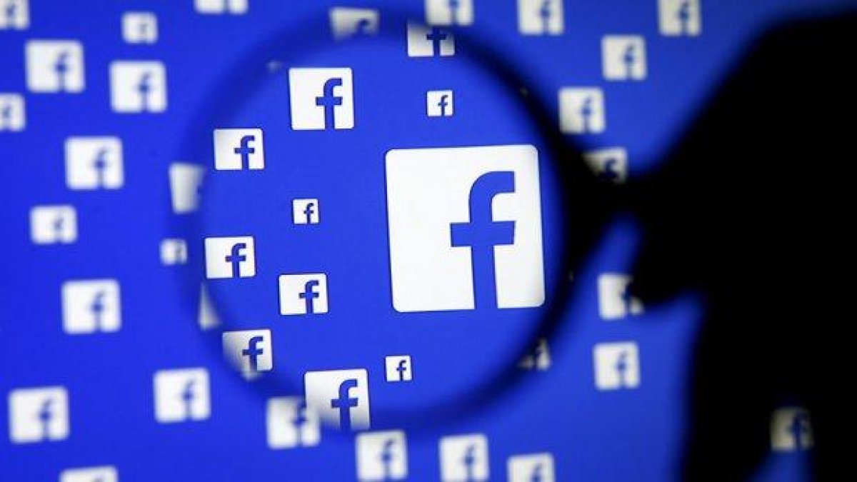 Личната информация на повече от 50 милиона потребители на „Фейсбук“ е използвана от фирми незаконно