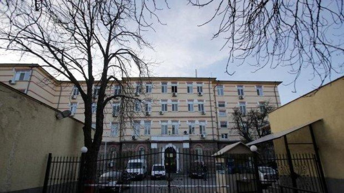 Дисциплинарна проверка ще им за 14 души заради бягството от затвора