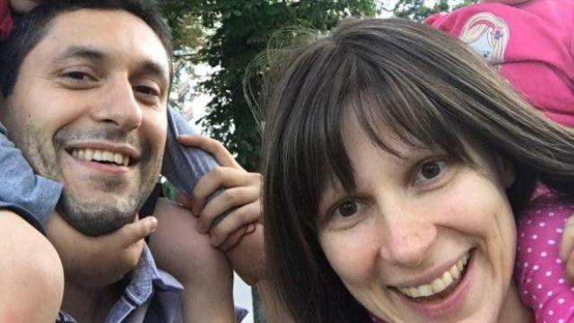 Онкоболната Теодора Маджарова се прибра в България
