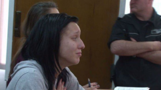 Съдът освободи от ареста момичето, което блъсна 10 автомобила в Пловдив