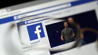 От 10 години Facebook продава данните ни