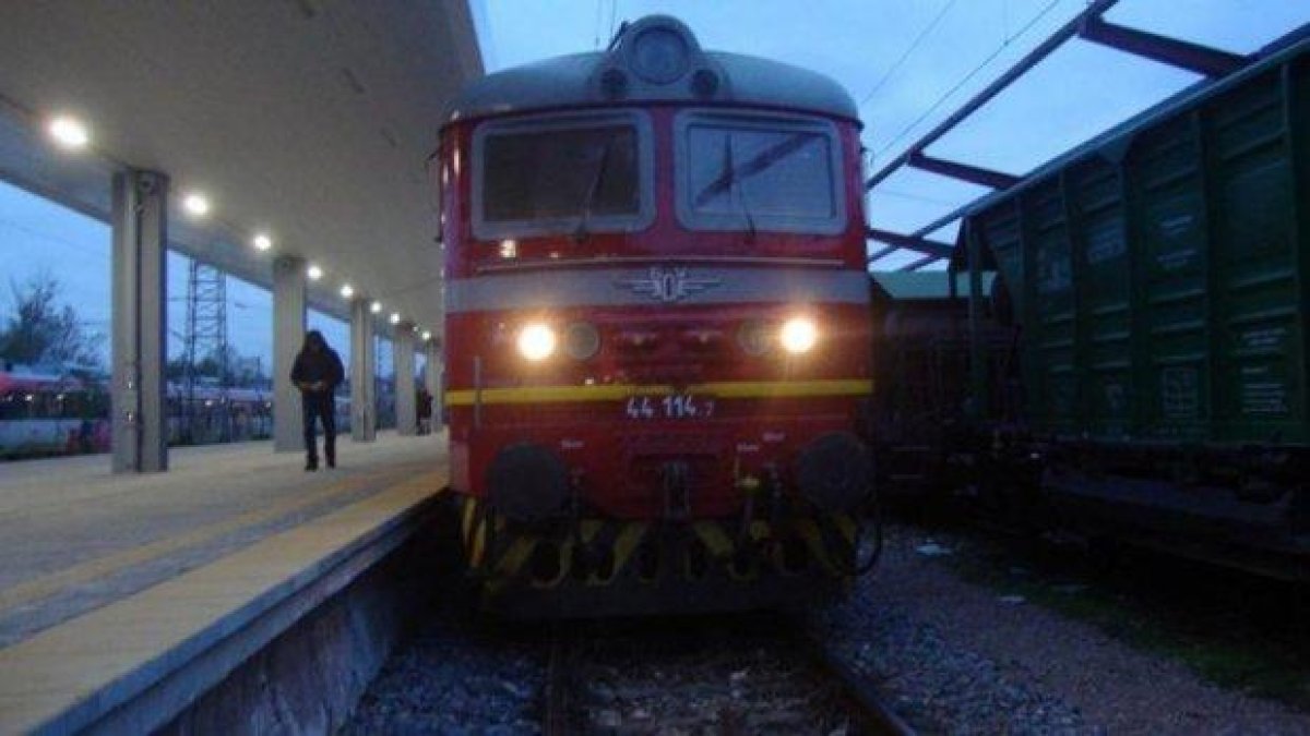 С БДЖ държавата отново счупи нагломера