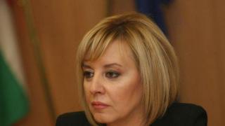 Мая Манолова: Този, който плаща сметката, няма думата