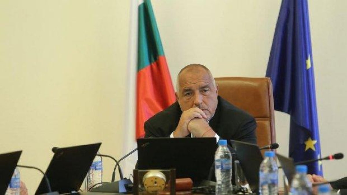 Борисов уволни четирима и обяви: И аз гледам животни, разбирам хората