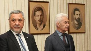 Какво правят тези хора във властта на България?