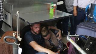 Wizz Air заряза десетки българи на британско летище