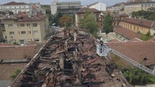 "Царските конюшни" ще получат безсмислен статут на ценност след пожара