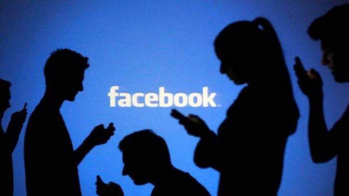 Facebook иска от американски банки информация за клиентите им