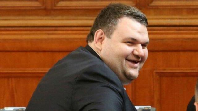 Едно идване до парламента на Делян Пеевски, което излезе 45 хил. лева на данъкоплатците