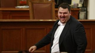 Един депутат, чист като сълза