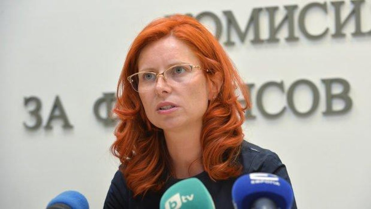 Зам.-шефката на КФН Ралица Агайн подаде оставка