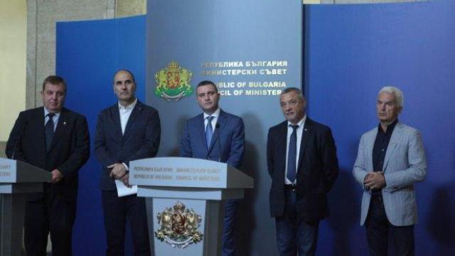 Край на коалицията? Не, фалшива тревога.