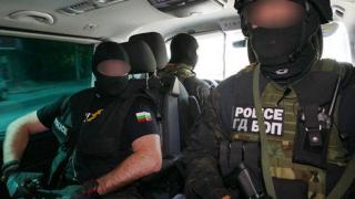 Шефът на ГДБОП поздрави полицаите, задържали журналисти