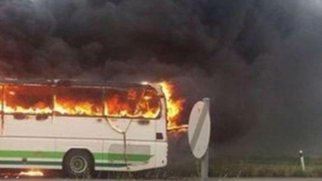 Автобус се запали на магистрала „Люлин“