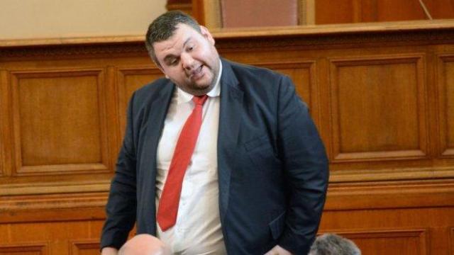 Шефът на антикорупционната комисия: За Пеевски няма нито един ред за нещо незаконно