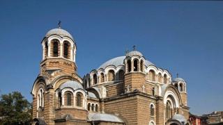 Идеята на плочките пред "Св. Седмочисленици" била... църквата да изпъква