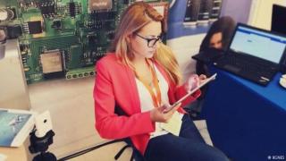 Близки и колеги на Виктория Маринова  Не на крайните мерки, имайте още малко търпение