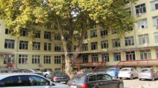 Почина 13-годишното дете, което беше затиснато от футболна врата
