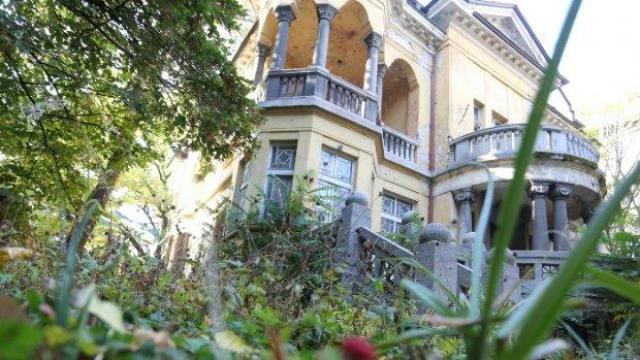 Фандъкова предлага държавата или общината да купят къщата на Яворов