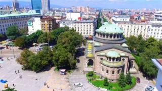 Спряха конкурса за ремонт на площад „Св. Неделя”