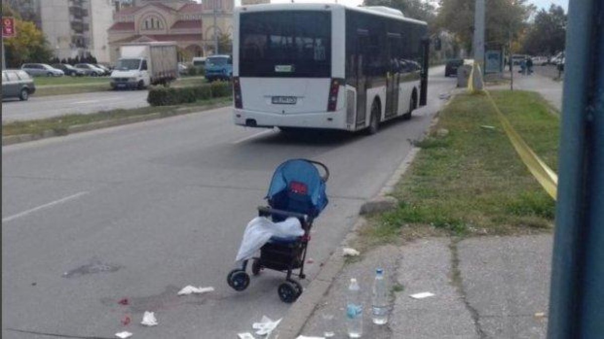 Автобус блъсна майка с бебе на пешеходна пътека в Пловдив