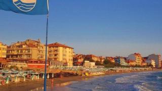 Община Поморие удари на камък с плажа на Маймуняка