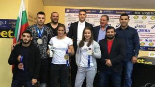 Шампионката по борба Тайбе Юсеин получи Бяла лястовица