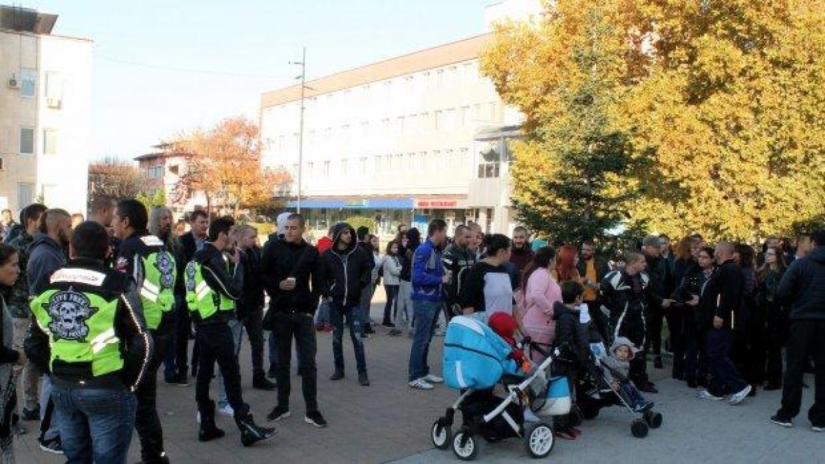 След тежката катастрофа в Търговище напрежението пред съда ескалира