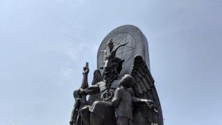 Религиозна група съди "Нетфликс" и "Уорнър" за 150 млн долара