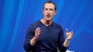 Facebook дискредитира критиците си, като ги свързва със Сорос
