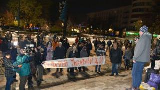 Пореден ден на протести, отново блокираха ключови пътища (снимки)
