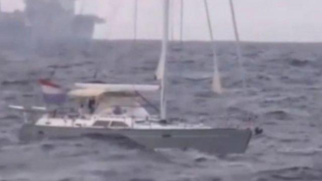 Арестуваха двама българи с 11 тона хашиш край Сицилия
