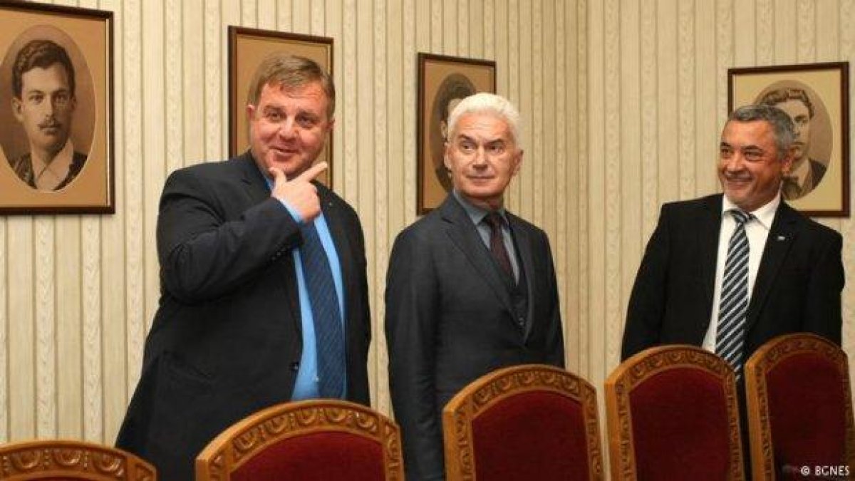 "Патриотите" - като в експеримента със сварения жабок