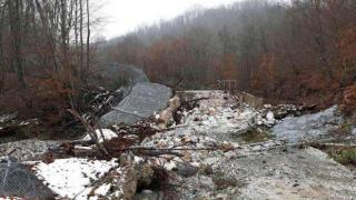 Оградата по границата с Турция пак падна