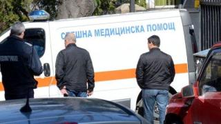 Мъж загина, притиснат от собствения си автомобил