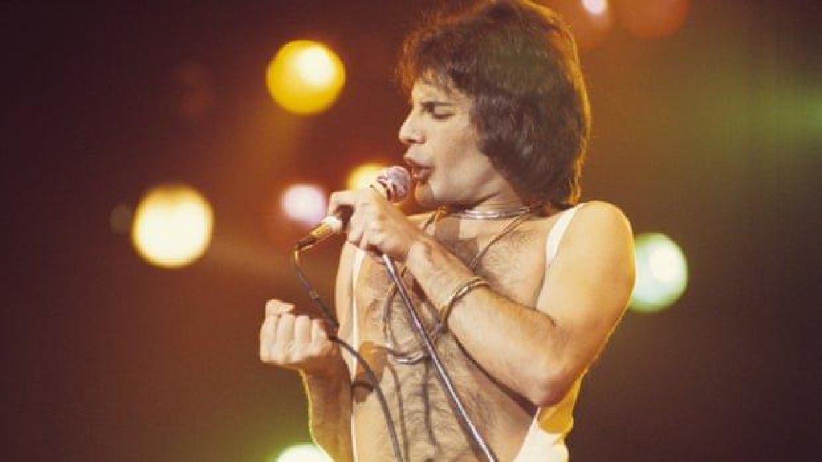 Bohemian Rhapsody на Queen се превърна в най-слушаната песен на 20-ти век