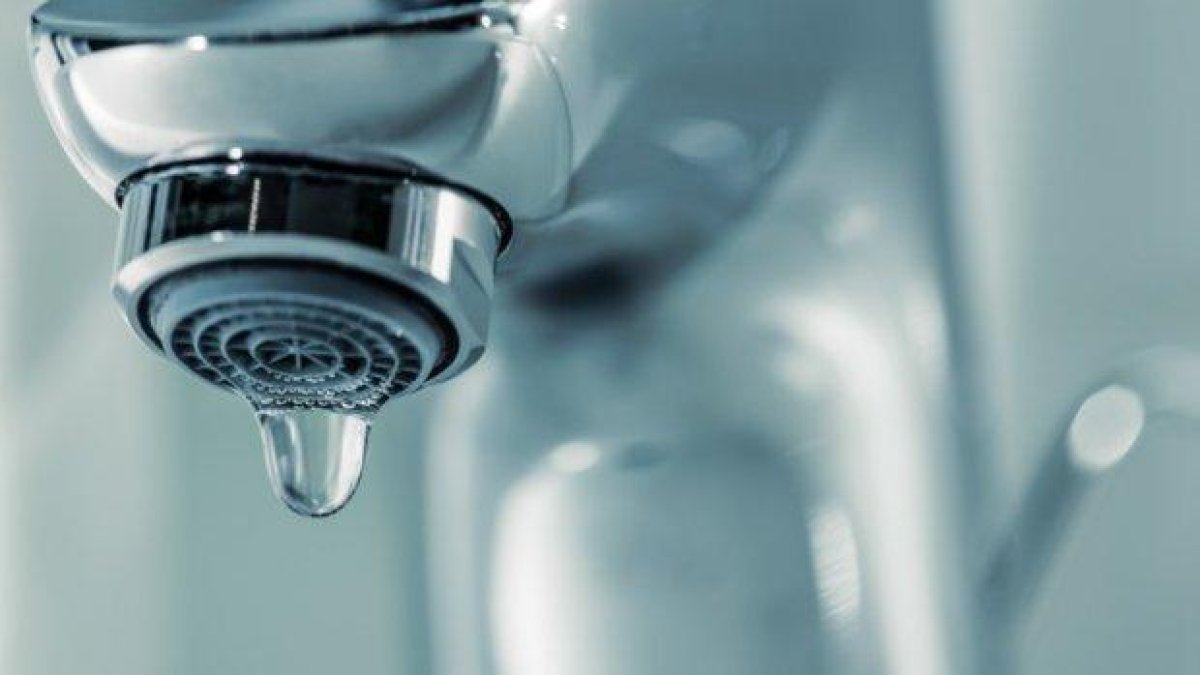 Водата поскъпва – течовете нарастват