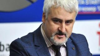 Кашъмов: Пишат се закони като при настъпването на комунистическия режим