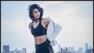 Нина Добрев изгря на корицата на Women’s Health